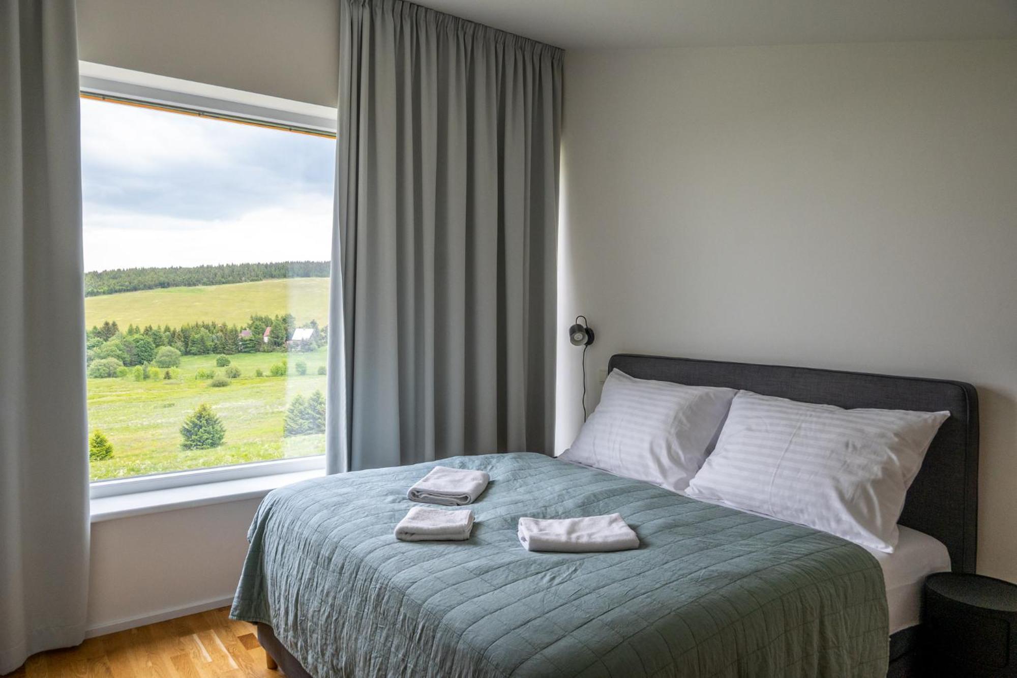 Meadows Apartments Klinovec Лоучна-под-Кліновцем Екстер'єр фото
